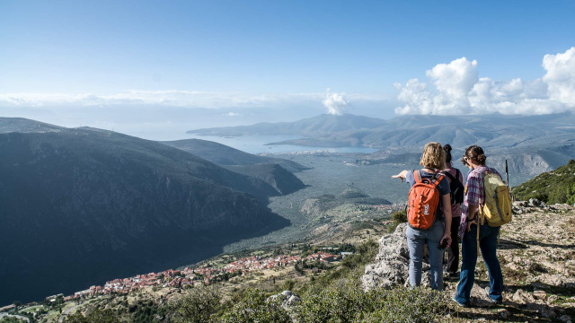 Delphi Hike on the Ancient Footpath and Archaeological Site Visit