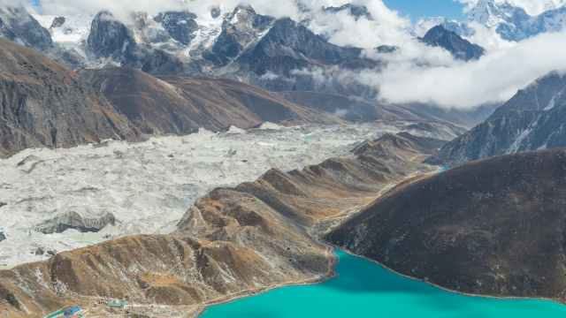 Gokyo Lake