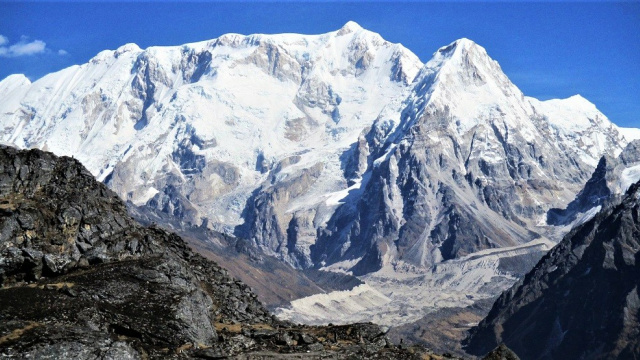 Yalung Glacier